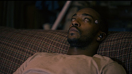 复联猎鹰出演《黑镜5》，突破式表演令人目瞪口呆