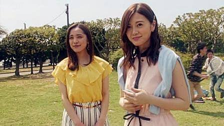 女网红为搏眼球疯狂炫富 不料被神秘粉丝盯上