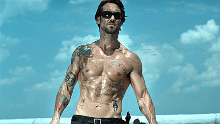 硬汉在末世中猎杀丧尸，结果却遇到丧尸...