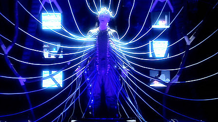 未来世界，电台有100种杀人节目，选手输...