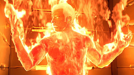 小伙被宇宙风暴辐射,一激动就全身冒火...