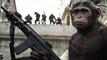 高智商大猩猩杀入城市, 抢夺军火还将人...