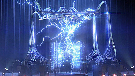 男子获得神秘机器，复制了100多个自己！...