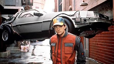 坑死老爸, 坑苦老妈, 男孩穿越时空引发...