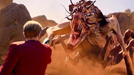 美女得罪科技宅男, 被变成霸王甲虫! 速...