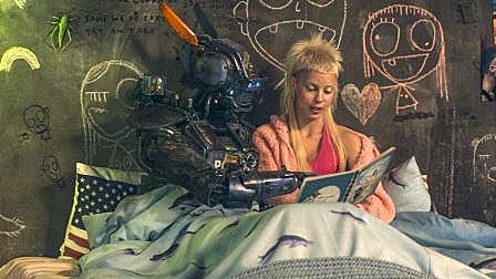 他可能是我看过的最有痞子气的机器人 速...