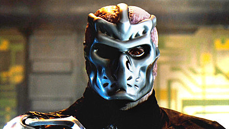 杀人狂冰冻了400多年，醒来后被改造，一...