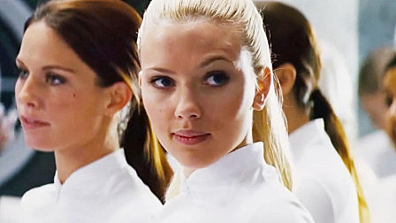 如果未来有这种克隆技术， 我要将斯嘉丽克隆10个！