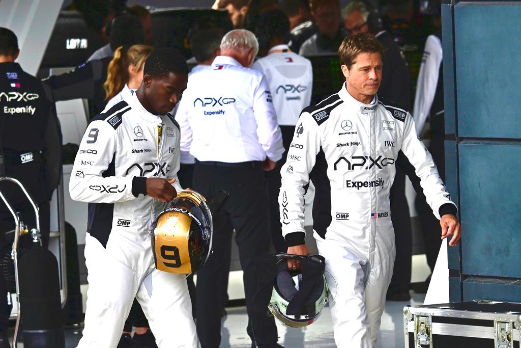 《顶点》定档！60岁帅哥布拉德·皮特将出演F1车手