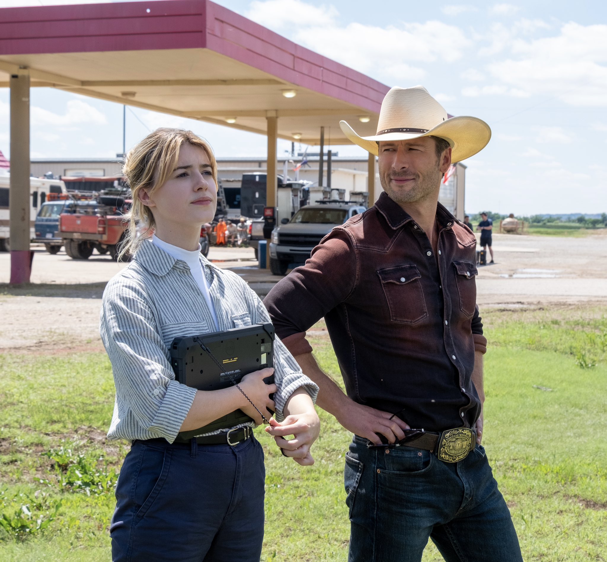 华纳兄弟新版《龙卷风》北美首周末票房破纪录，以8050万美元取得空降冠军