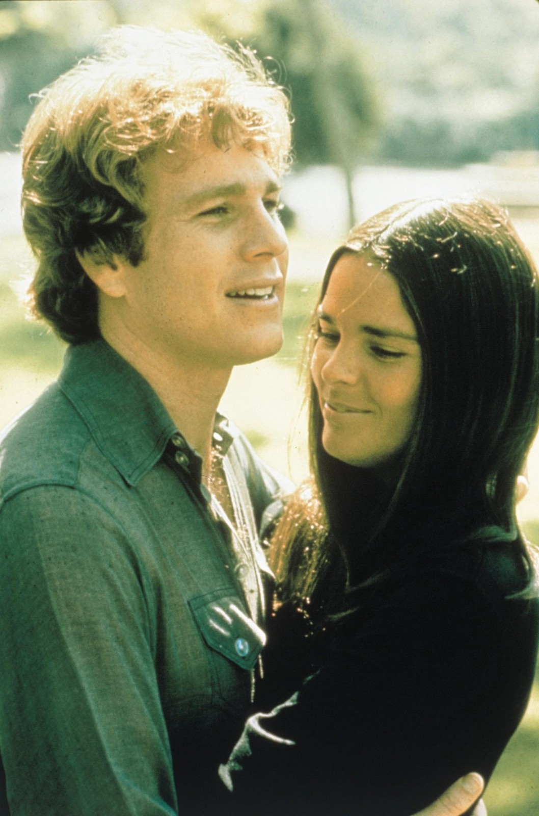 好莱坞明星瑞安·奥尼尔去世，享年82岁。