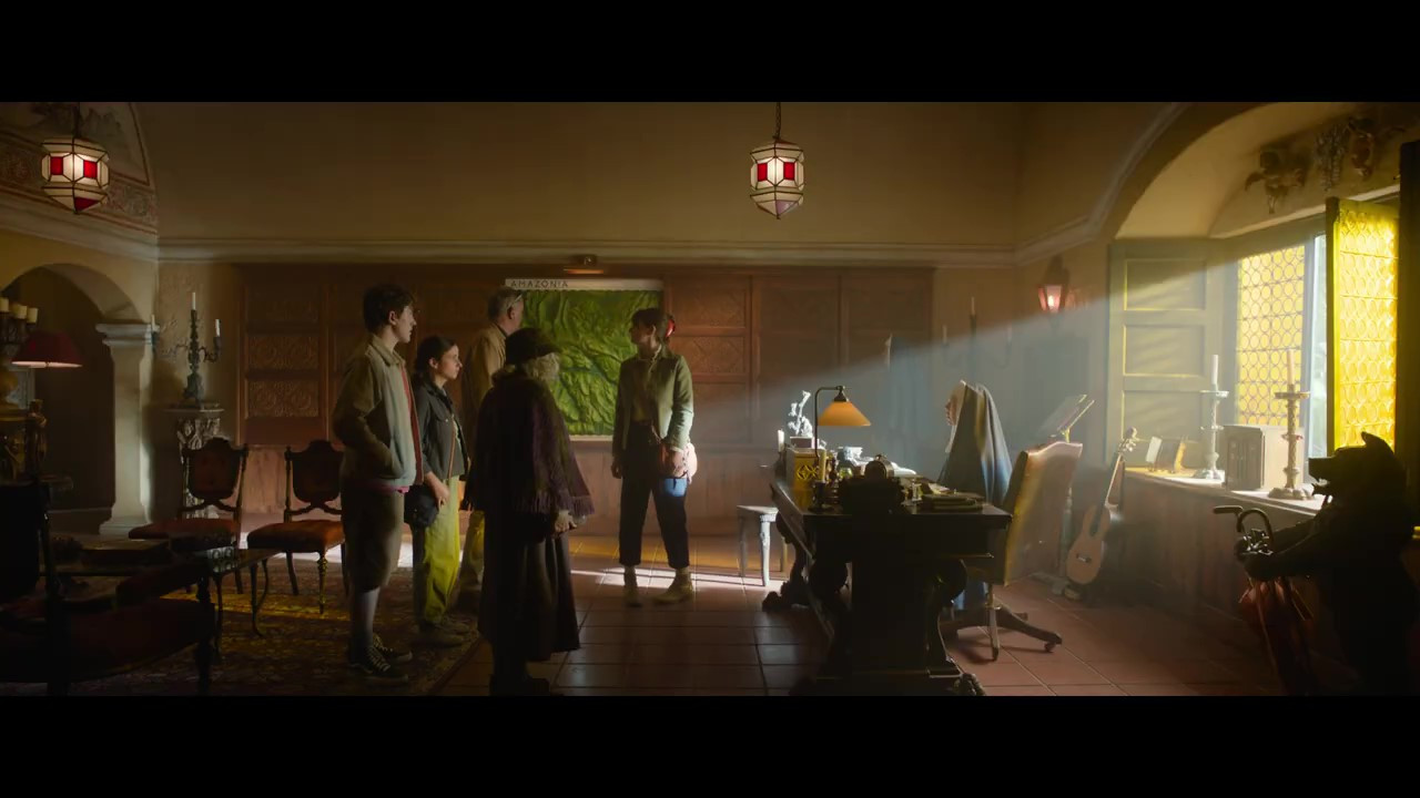 帕丁顿熊的新冒险：在秘鲁预告海报发布，英国上映日期11月8日