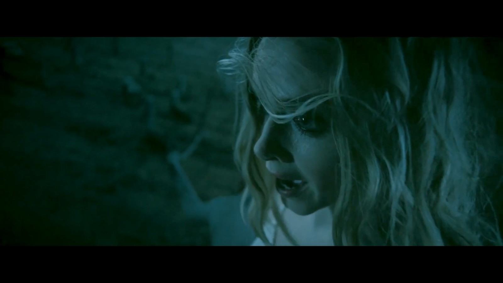 《地狱男爵：弯曲之人》首支预告片正式发布