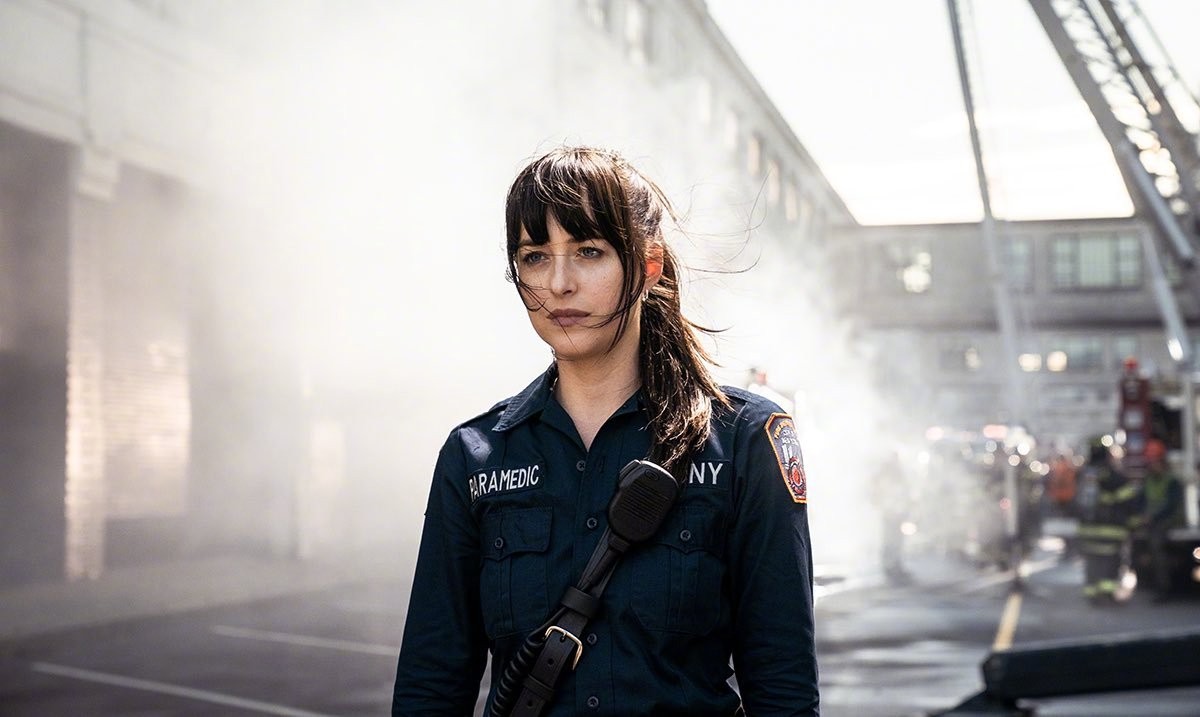 重制：看最新《蜘蛛夫人》剧照和视频，女主角展现魅力十足