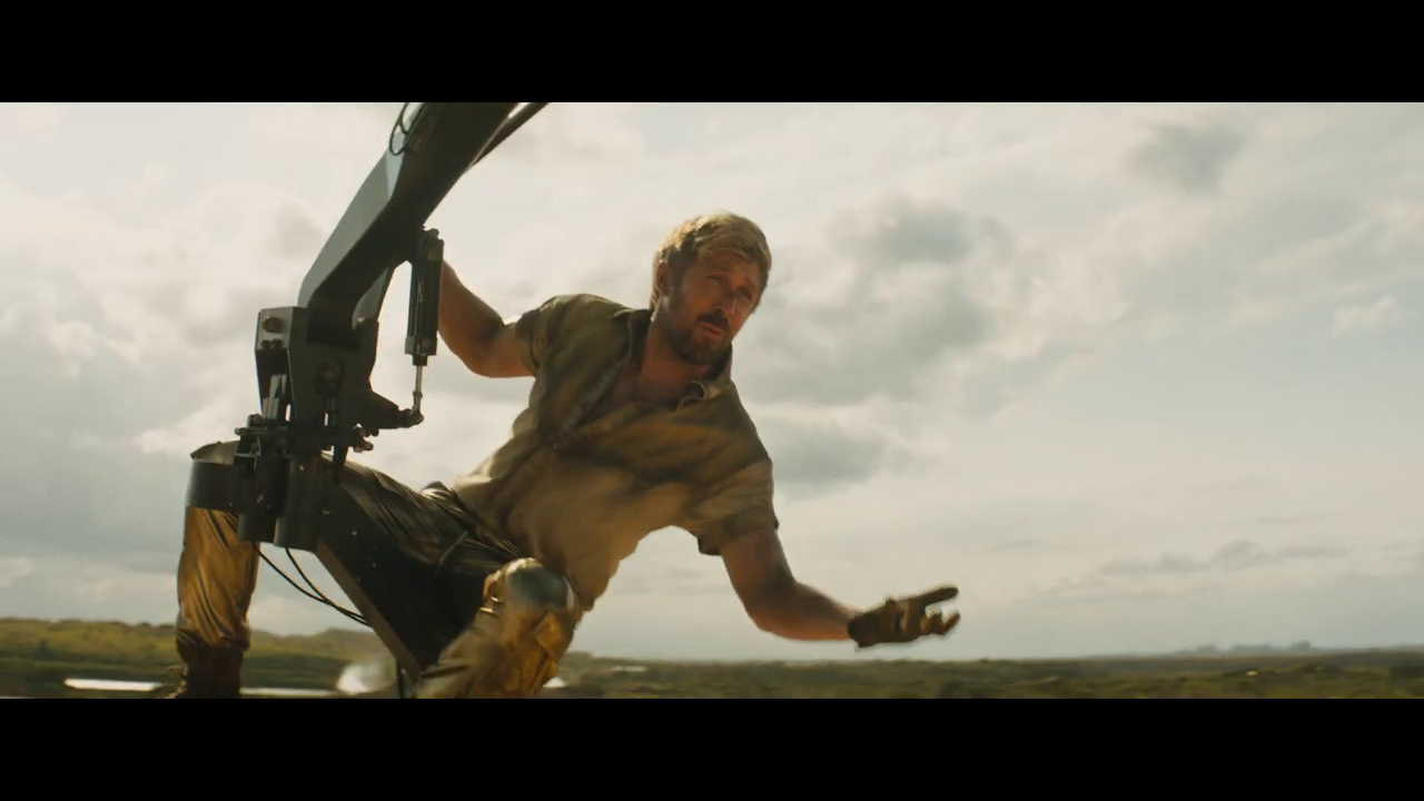 高斯林颠覆想象力的动作喜剧《特技狂人》正式预告，即将在明年三月上映